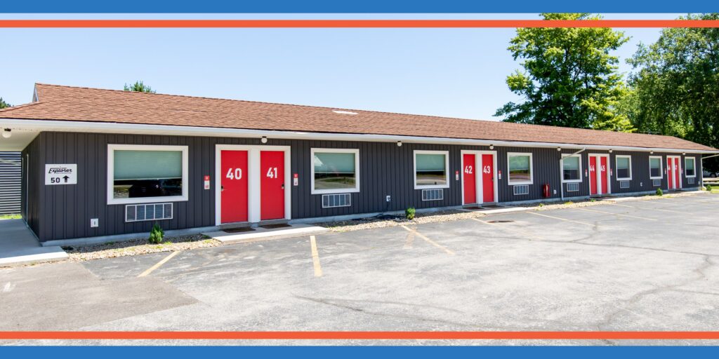 Explorer Rest & Recreation Exterior Photo