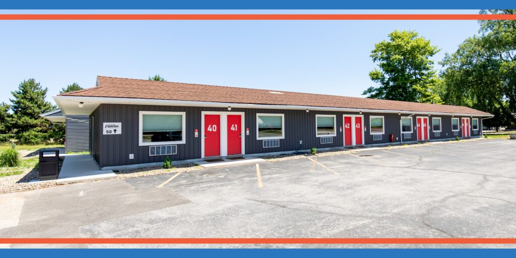 Explorer Rest & Rec Exterior